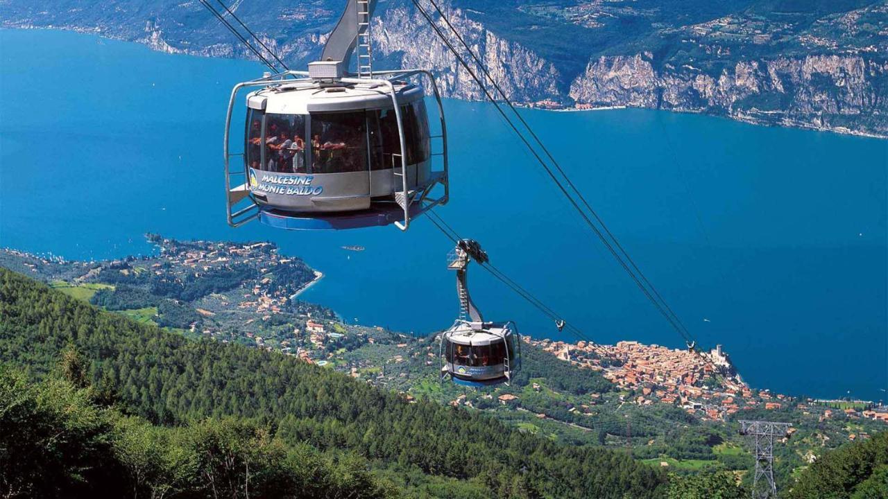 Casa Vacanza & Suite Joy Peschiera del Garda Bagian luar foto