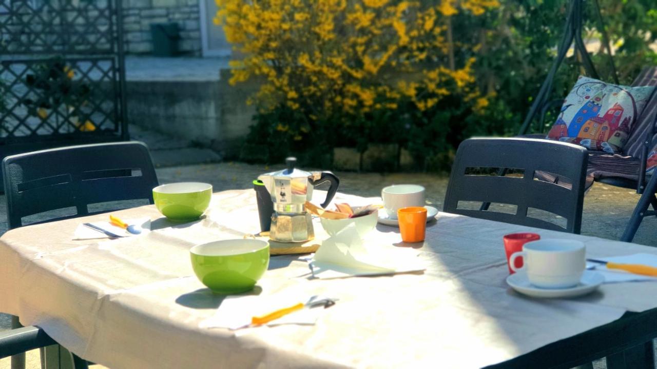 Casa Vacanza & Suite Joy Peschiera del Garda Bagian luar foto