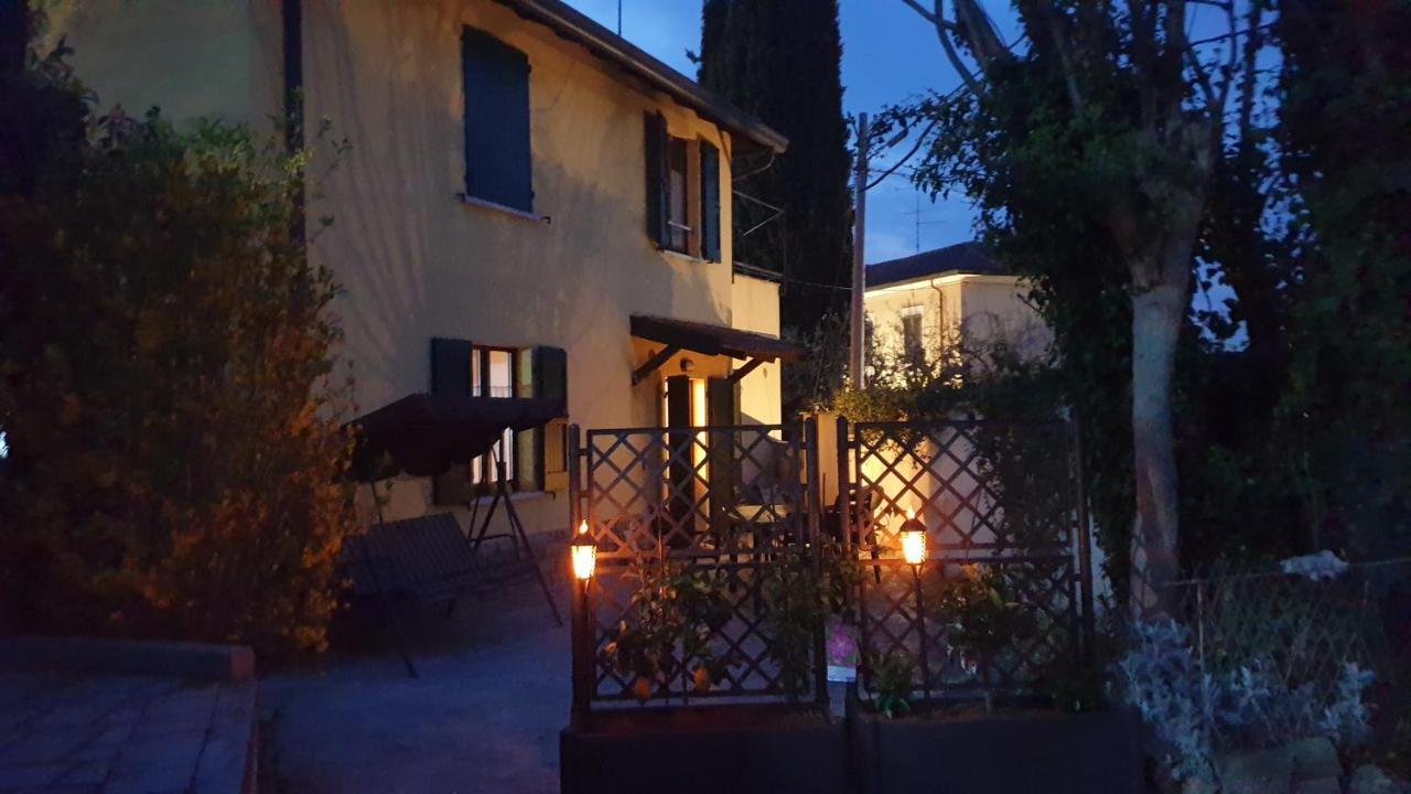 Casa Vacanza & Suite Joy Peschiera del Garda Bagian luar foto